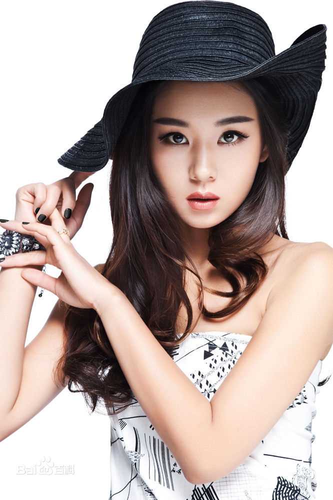 李小萌(Annabel Lee)最新壁纸