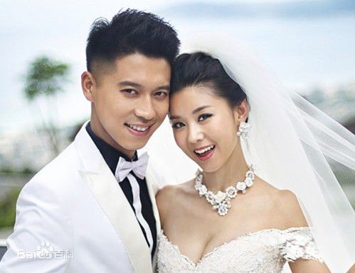 李小萌(Annabel Lee)结婚照图片图集