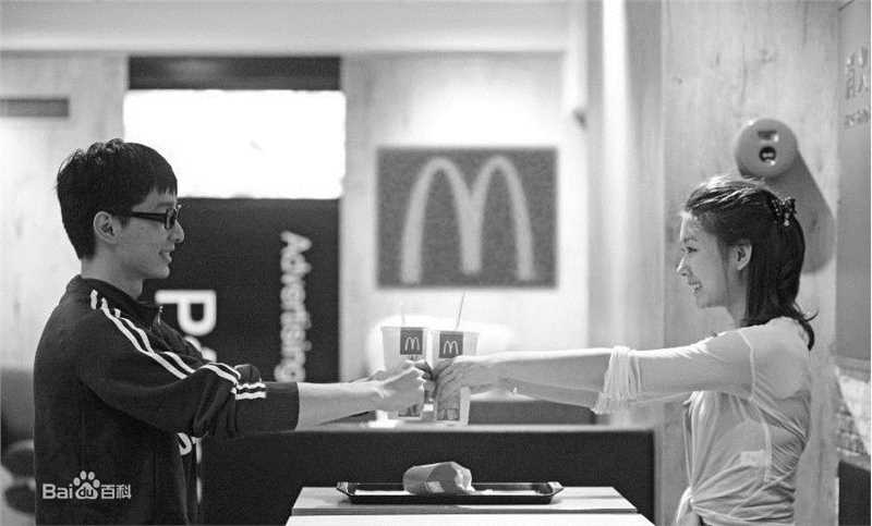 李小萌(Annabel Lee)2011年《第一次亲密接触》剧照