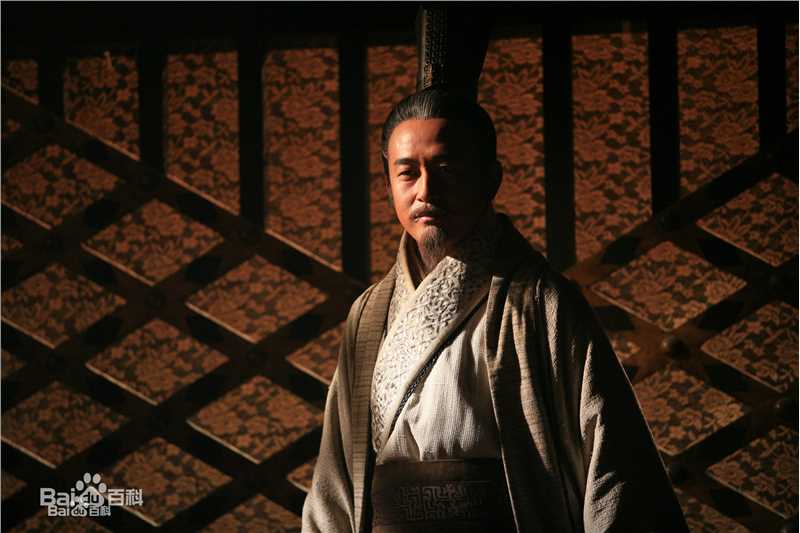 最新王志飞(WangZhifei)在《龙虎人生》中饰演杜松山中的壁纸