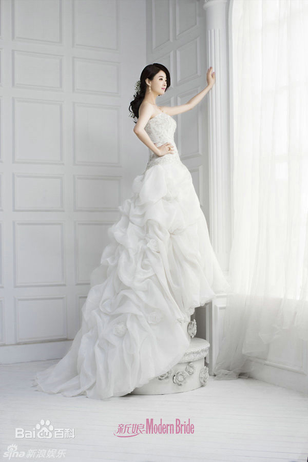 蒋欣(Rulu)精选其他杂志图册