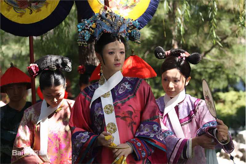 最新蒋欣(Rulu)在《甄嬛传》华妃中的壁纸