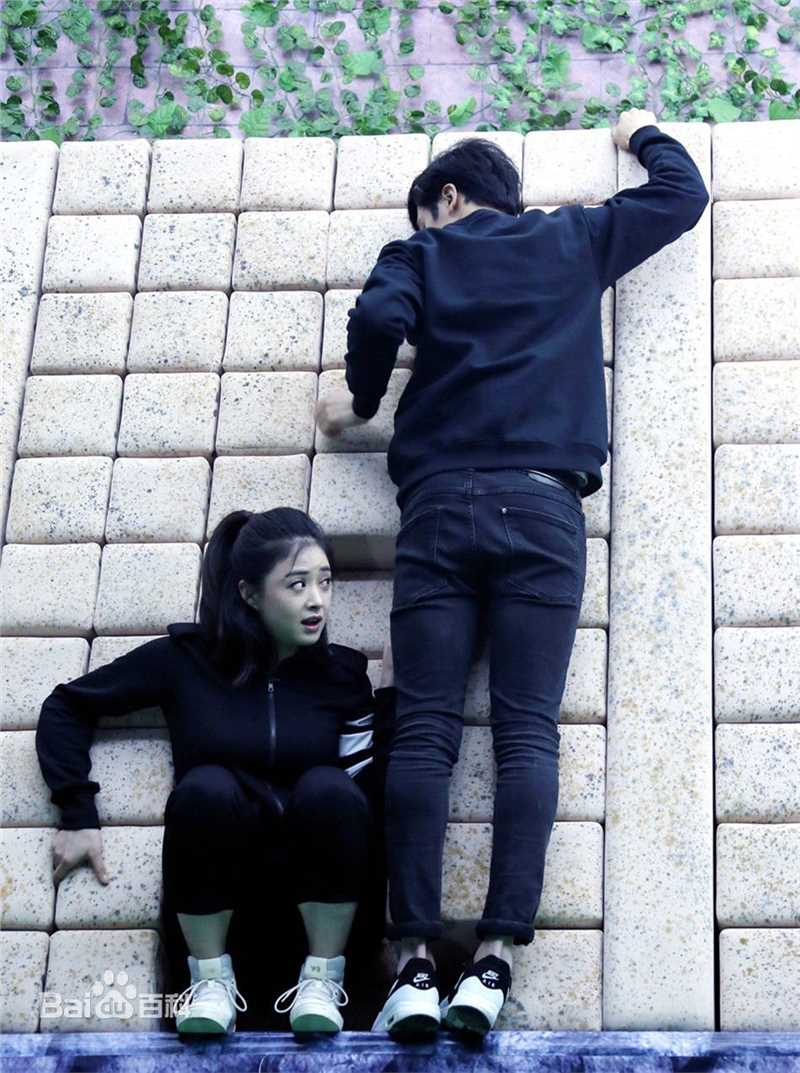 蒋欣(Rulu)综艺节目壁纸壁纸