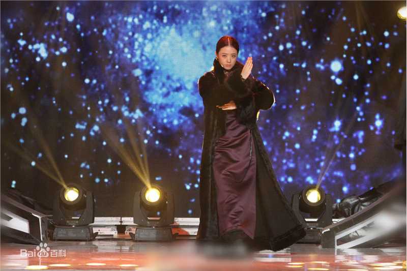 蒋欣(Rulu)综艺节目壁纸壁纸