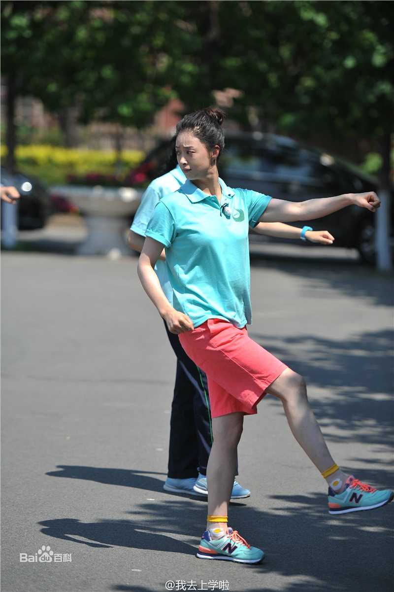 蒋欣(Rulu)综艺节目壁纸壁纸