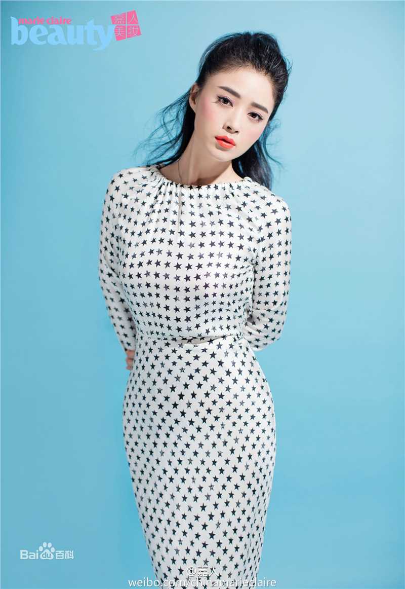 蒋欣(Rulu)嘉人美妆图片图集