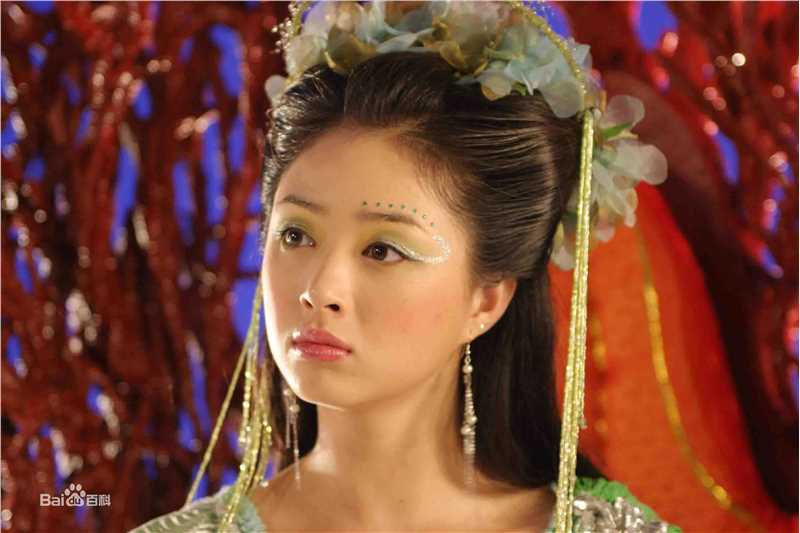 蒋欣(Rulu)在《欢天喜地七仙女》绿儿中的