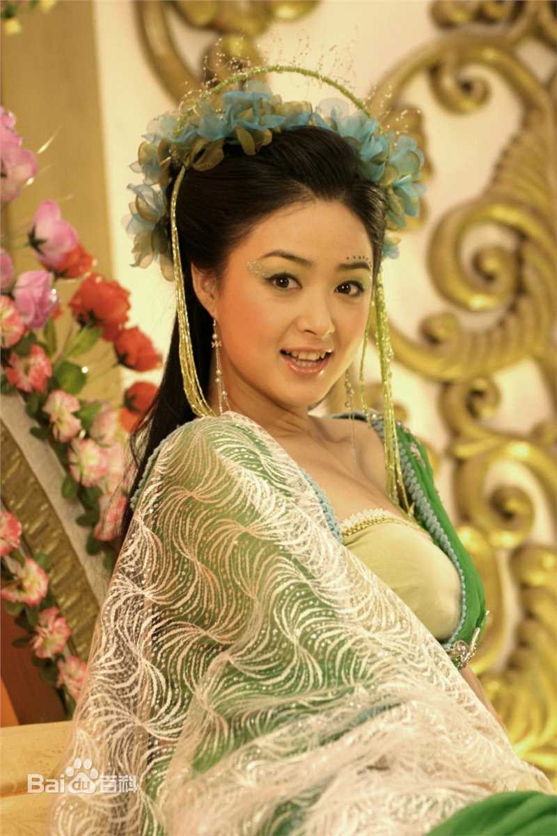 蒋欣(Rulu)在《欢天喜地七仙女》绿儿中的