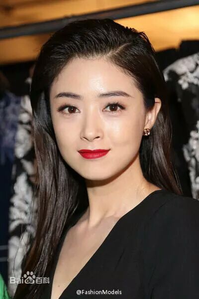 蒋欣(Rulu)纽约时装周前后照片