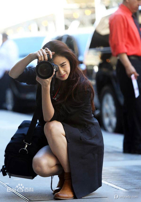 蒋欣(Rulu)街拍图册