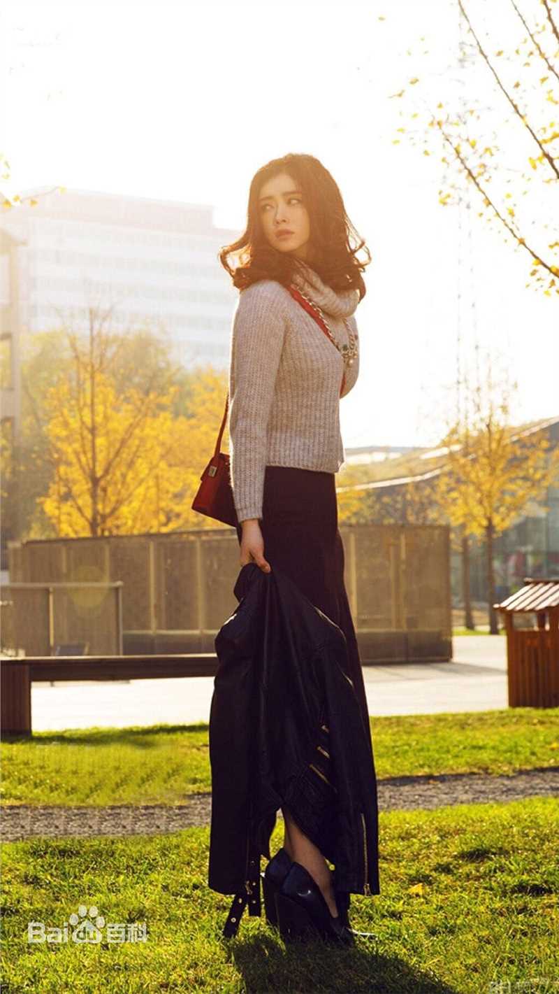 蒋欣(Rulu)街拍图册