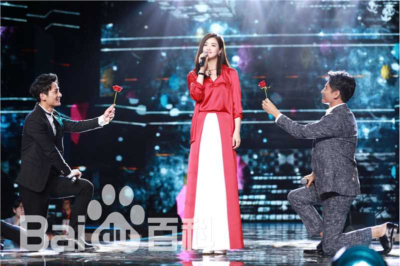 精选蒋欣(Rulu)在《欢乐颂2》开播盛典中的图册