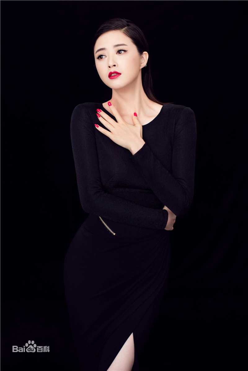 蒋欣(Rulu)概述图册前后照片