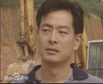 电视剧《英雄无悔》的剧照