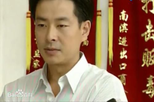 电视剧《英雄无悔》的剧照