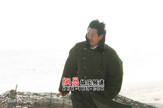 2010《为爱而生》剧照