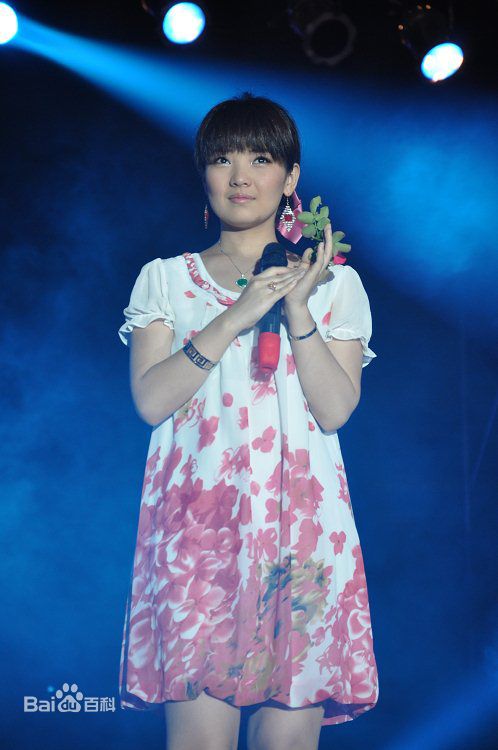 斯琴高丽(si qin gao li)2010.07.23 淄博嘉年华活动前后照片