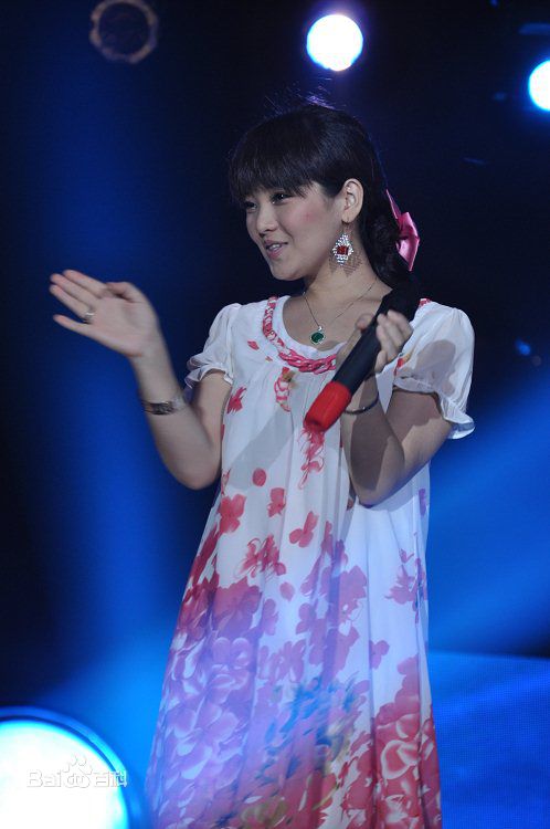 斯琴高丽(si qin gao li)2010.07.23 淄博嘉年华活动前后照片