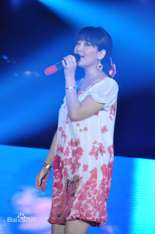 斯琴高丽(si qin gao li)2010.07.23 淄博嘉年华活动前后照片