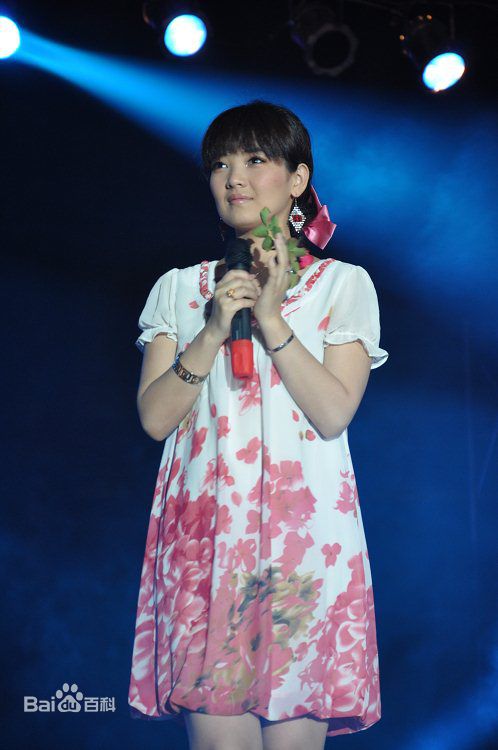 斯琴高丽(si qin gao li)2010.07.23 淄博嘉年华活动前后照片