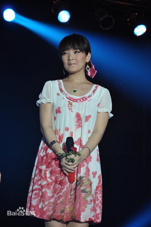 斯琴高丽(si qin gao li)2010.07.23 淄博嘉年华活动前后照片