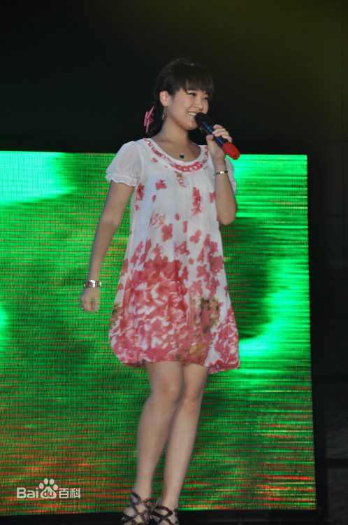 斯琴高丽(si qin gao li)2010.07.23 淄博嘉年华活动前后照片