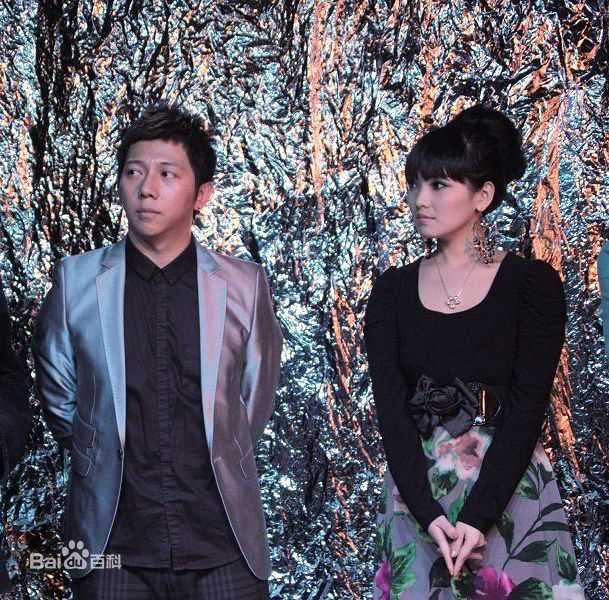 斯琴高丽(si qin gao li)专辑及演出照片素颜照相册