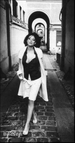 高清莫妮卡·安娜·玛丽亚·贝鲁奇(Monica Anna Maria Bellucci)精彩图册1