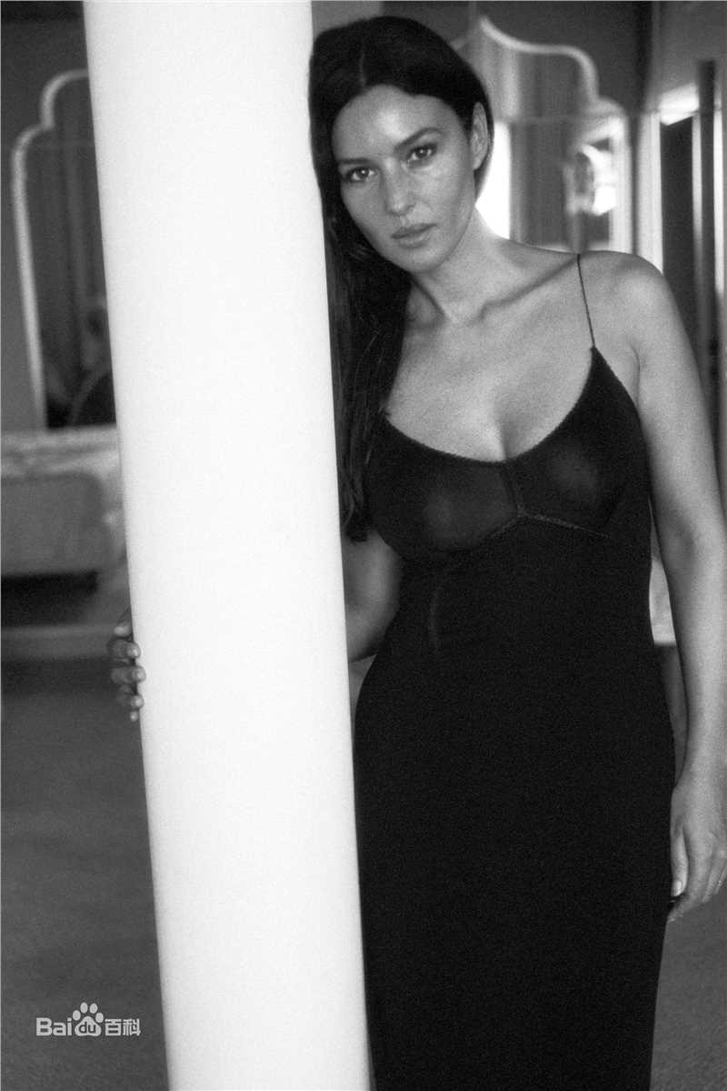 最全莫妮卡·安娜·玛丽亚·贝鲁奇(Monica Anna Maria Bellucci)莫妮卡·贝鲁奇精彩图册
