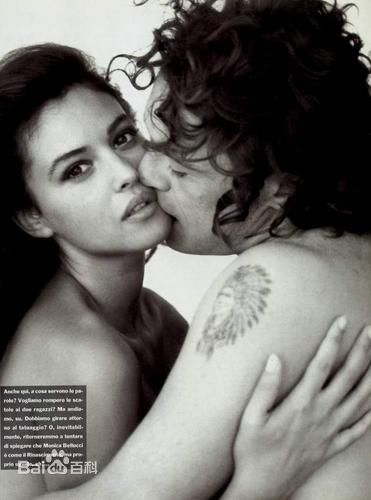 高清莫妮卡·安娜·玛丽亚·贝鲁奇(Monica Anna Maria Bellucci)精彩图册3