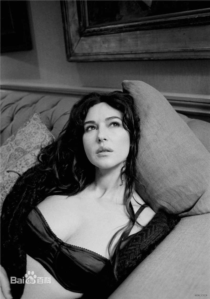精选莫妮卡·安娜·玛丽亚·贝鲁奇(Monica Anna Maria Bellucci)莫妮卡·贝鲁奇精彩图册