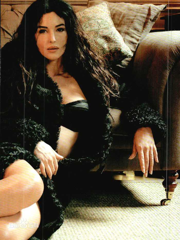 精选莫妮卡·安娜·玛丽亚·贝鲁奇(Monica Anna Maria Bellucci)莫妮卡·贝鲁奇精彩图册
