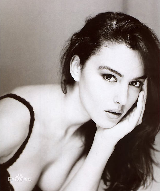 最新莫妮卡·安娜·玛丽亚·贝鲁奇(Monica Anna Maria Bellucci)精彩图册