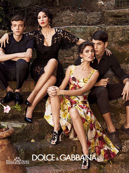 最全莫妮卡·安娜·玛丽亚·贝鲁奇(Monica Anna Maria Bellucci)精彩图册5