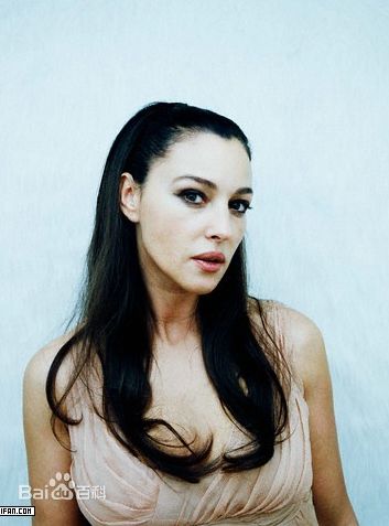 精选莫妮卡·安娜·玛丽亚·贝鲁奇(Monica Anna Maria Bellucci)精彩图册5