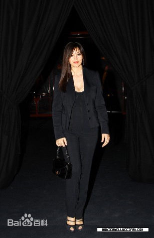 最全莫妮卡·安娜·玛丽亚·贝鲁奇(Monica Anna Maria Bellucci)精彩图册1