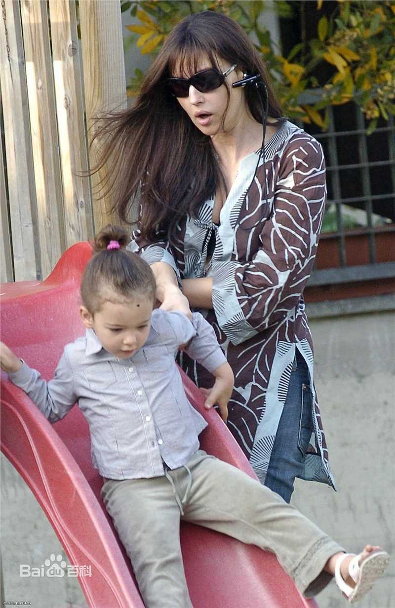 最全莫妮卡·安娜·玛丽亚·贝鲁奇(Monica Anna Maria Bellucci)精彩图册4