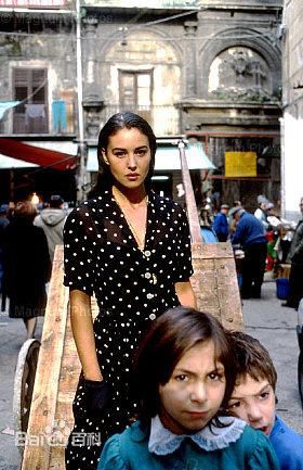 最新莫妮卡·安娜·玛丽亚·贝鲁奇(Monica Anna Maria Bellucci)精彩图册3