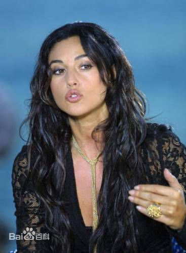 最新莫妮卡·安娜·玛丽亚·贝鲁奇(Monica Anna Maria Bellucci)精彩图册3