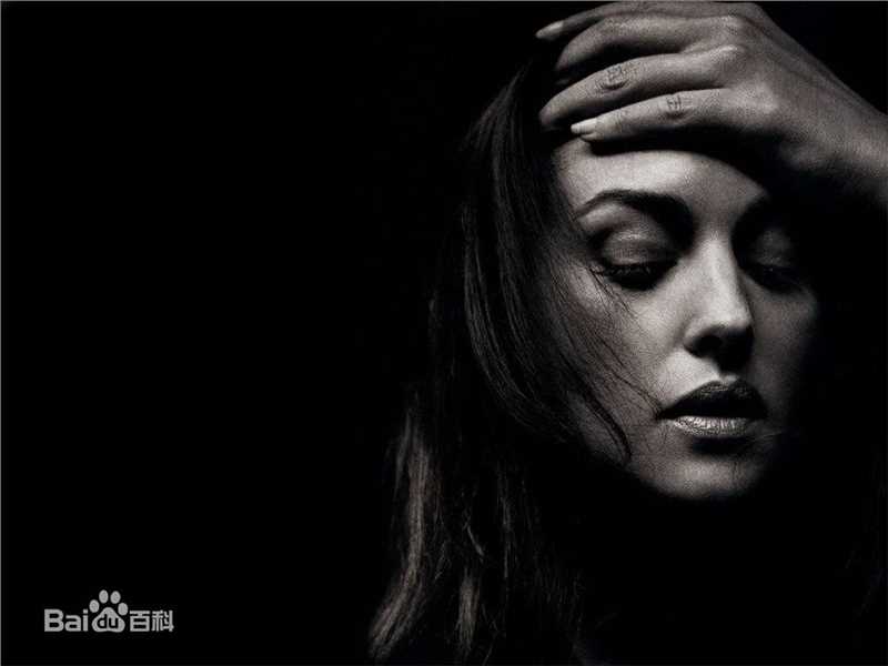 最新莫妮卡·安娜·玛丽亚·贝鲁奇(Monica Anna Maria Bellucci)莫妮卡·贝鲁奇精彩图册