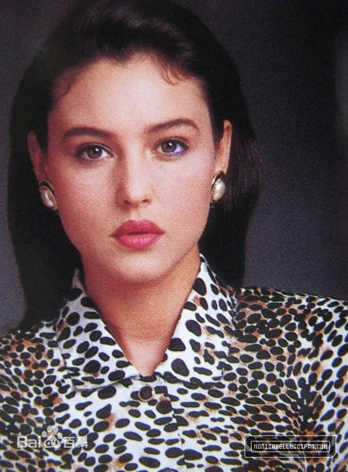 精选莫妮卡·安娜·玛丽亚·贝鲁奇(Monica Anna Maria Bellucci)精彩图册4