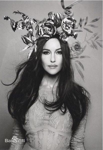 最全莫妮卡·安娜·玛丽亚·贝鲁奇(Monica Anna Maria Bellucci)精彩图册3