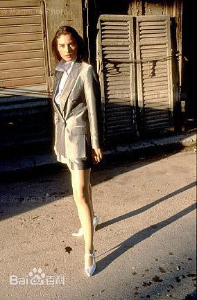 精选莫妮卡·安娜·玛丽亚·贝鲁奇(Monica Anna Maria Bellucci)精彩图册3