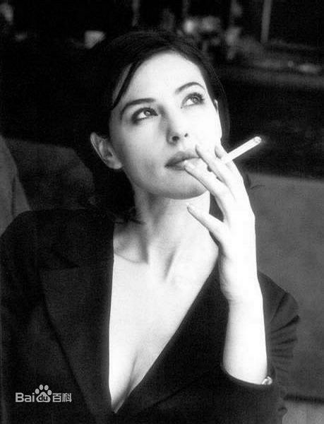 最新莫妮卡·安娜·玛丽亚·贝鲁奇(Monica Anna Maria Bellucci)莫妮卡·贝鲁奇精彩图册