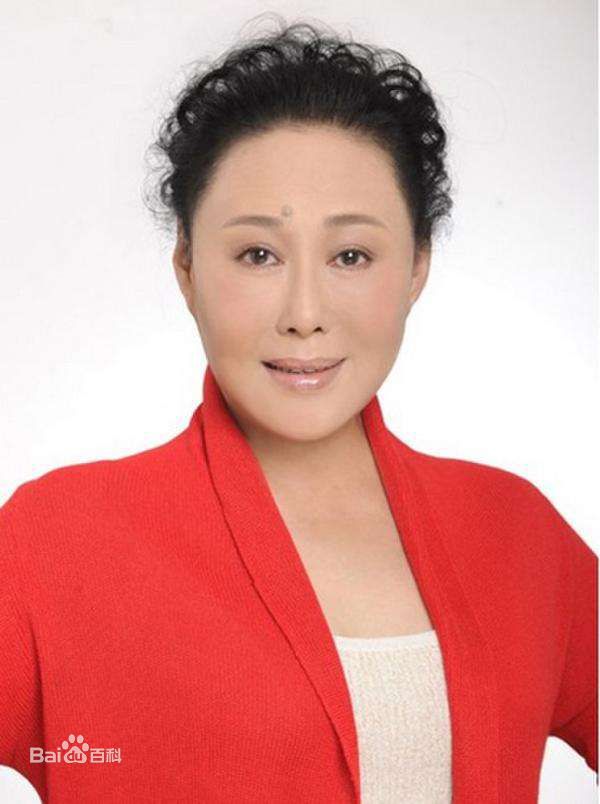 最优质斯琴高娃(Сэцэн Гоа)生活照