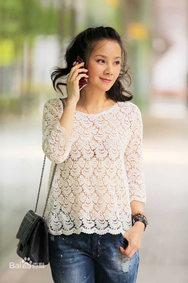 《何琳》生活照