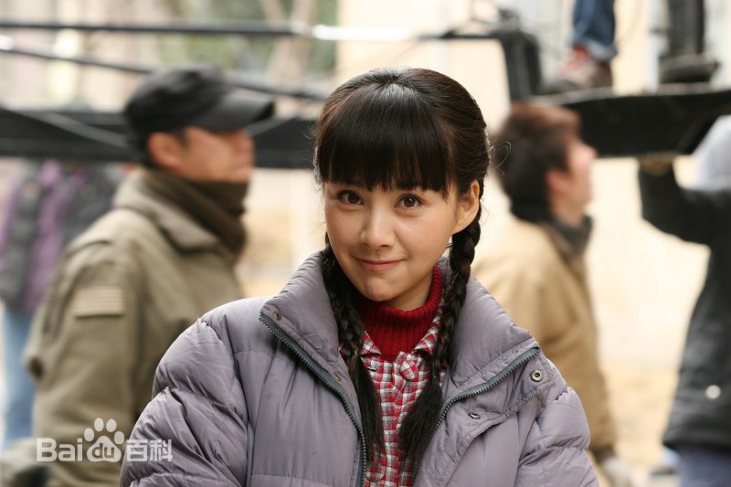 《何琳》生活照