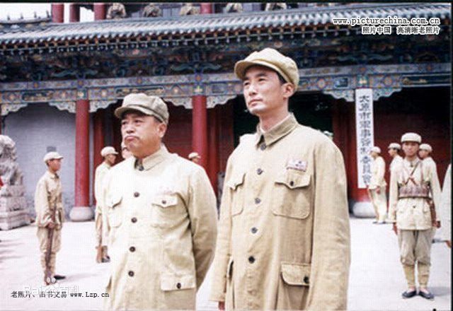 施京明 《向前向前》