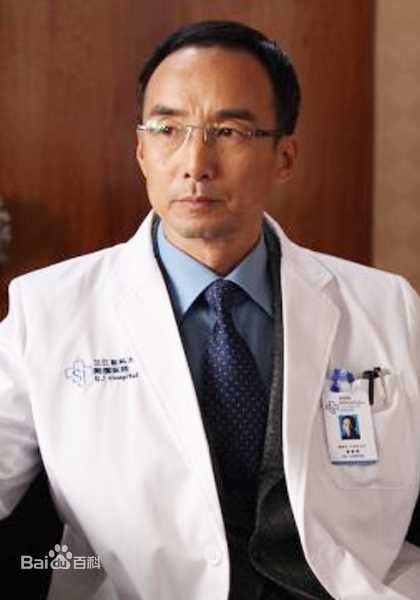 施京明 《产科医生》