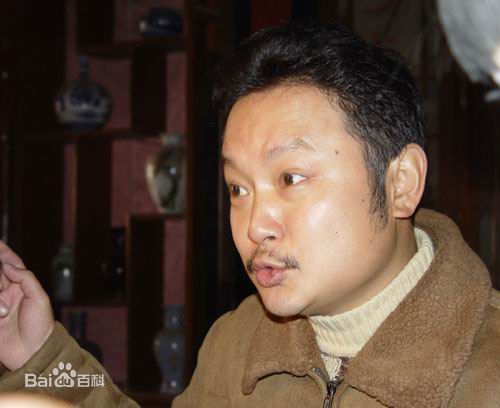 欧阳奋强生活照